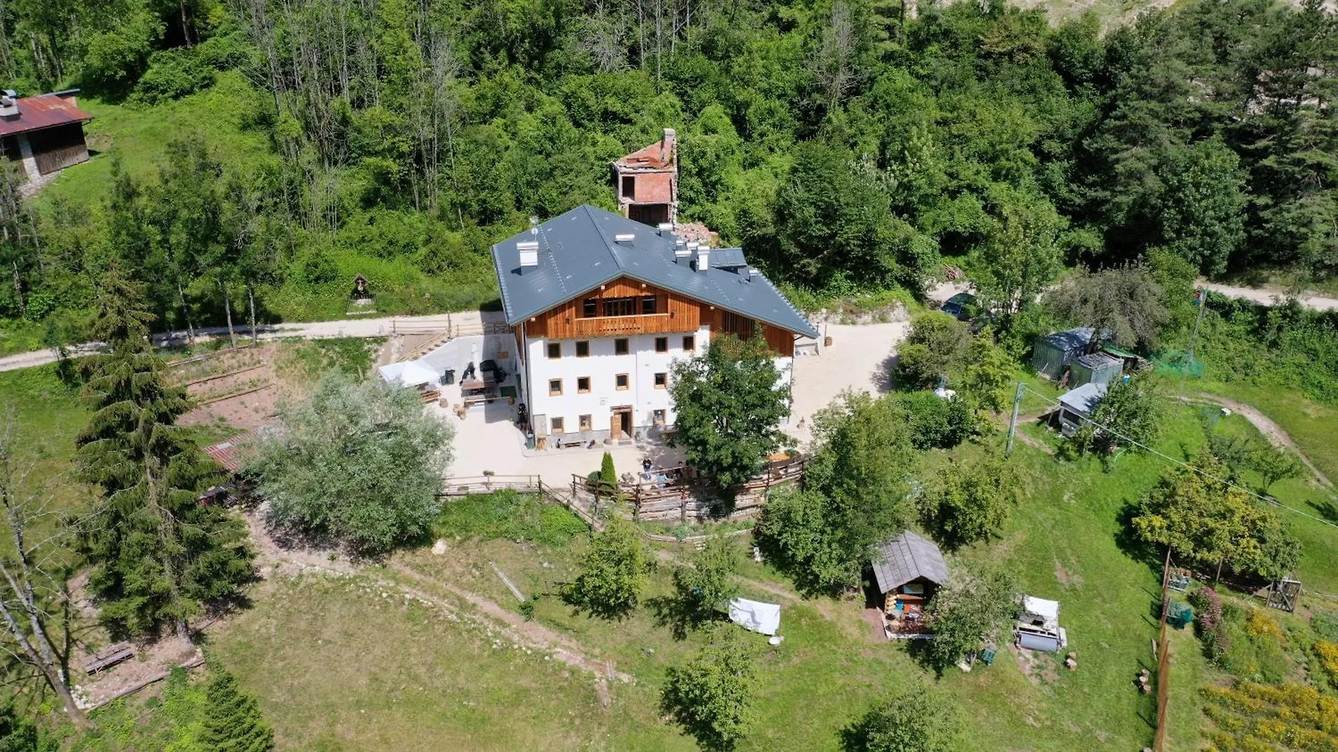 Farm stay Agriturismo Borgo Damos Valle di Cadore
