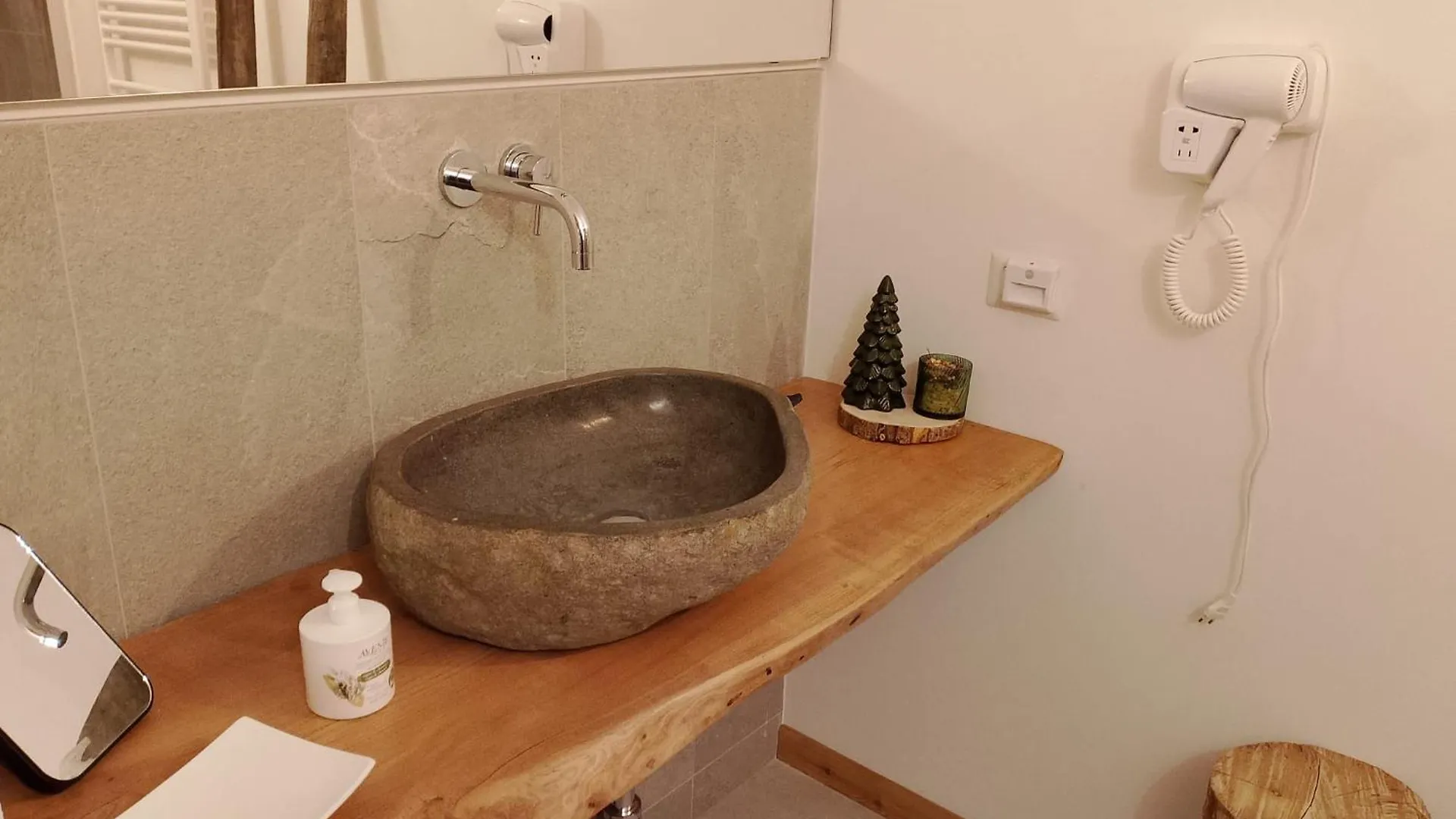 Agriturismo Borgo Damos Valle di Cadore Italy